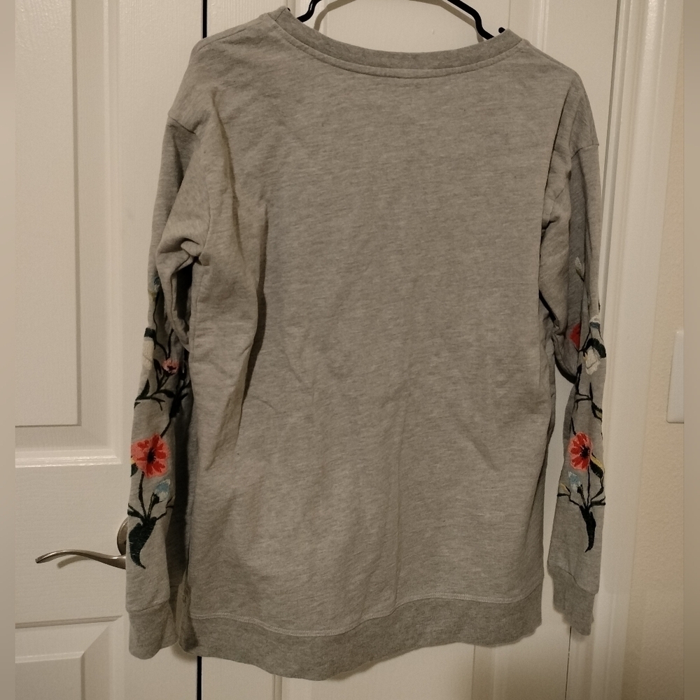 Anthropologie SUNDRY Floral Embroidered Gray Sweatshirt - Picture 2 of 10
